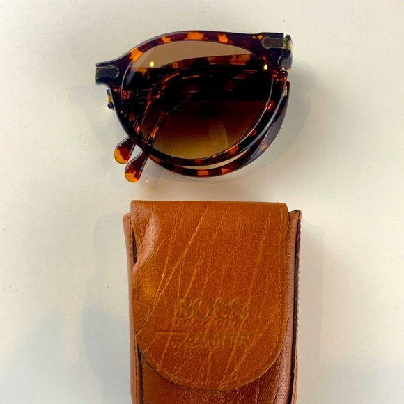 RARE FIND🔥HUGO BOSS BY CARRERA 5153 11 FOLDING  UNISEX SUNGLASSES. - Picture 3 of 16